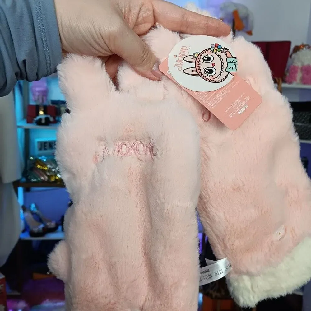 Pop Mart Pop Land Mokoko Furry Winter Pink Gloves